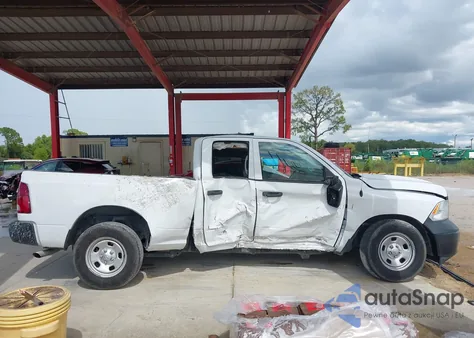 2018 Ram 1500 Tradesman 4X2 6'4 Box z USA, uszkodzony, nr VIN 1C6RR6FT9JS119731